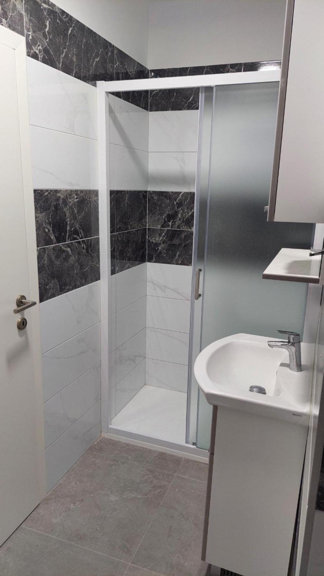 Room With Private Toilet And Balcony In City Center In Shared Apartment Split Eksteriør bilde