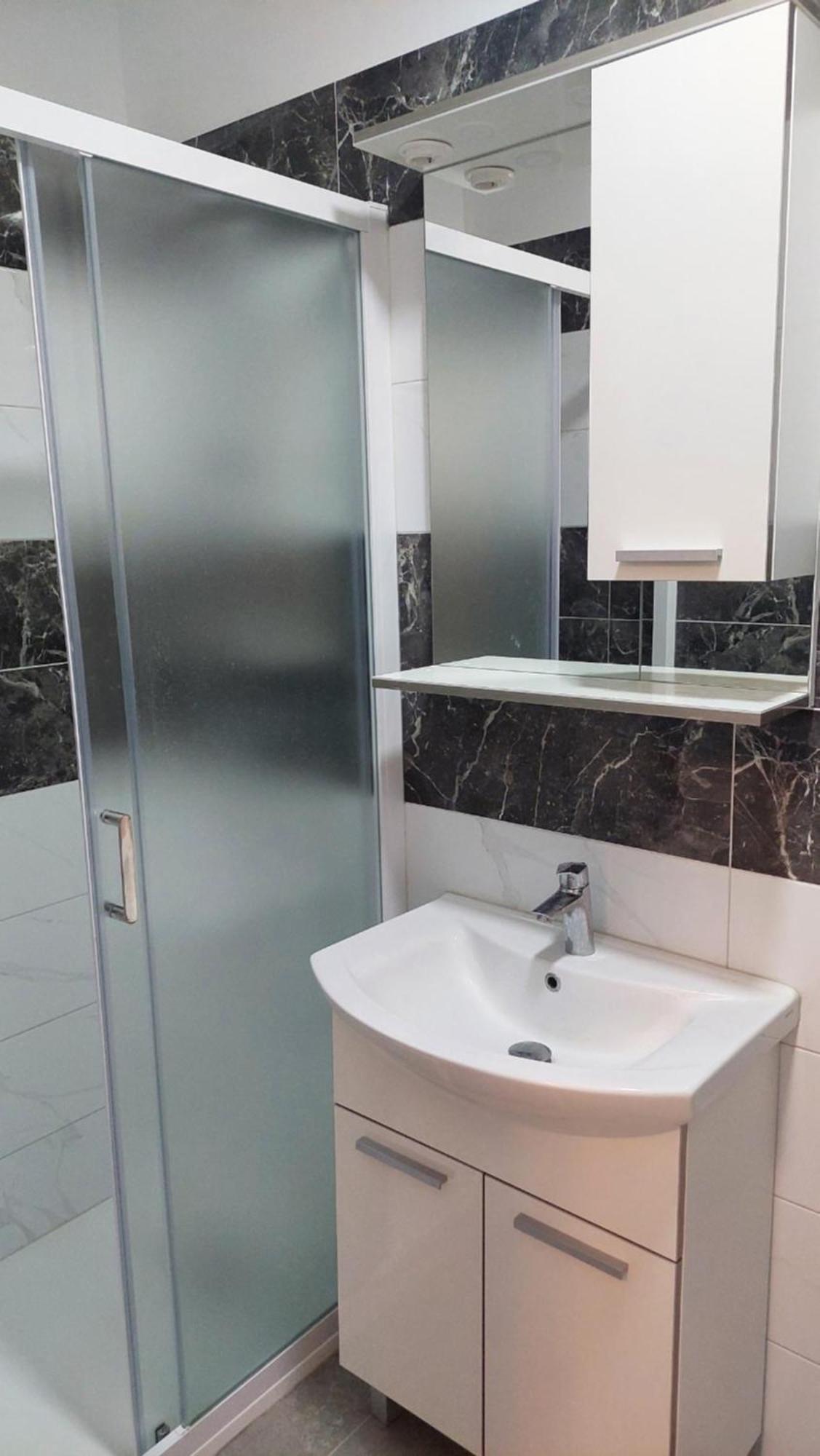 Room With Private Toilet And Balcony In City Center In Shared Apartment Split Eksteriør bilde